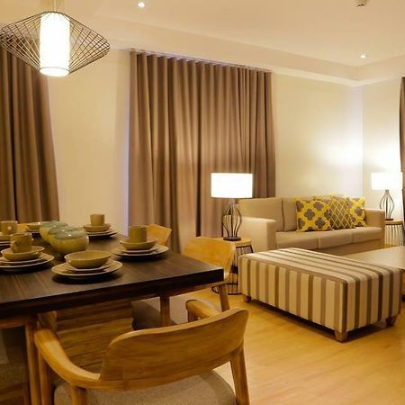 Icove Beach Hotel Olongapo City Exteriör bild